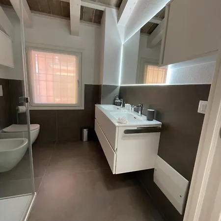 Apartment Sweet *