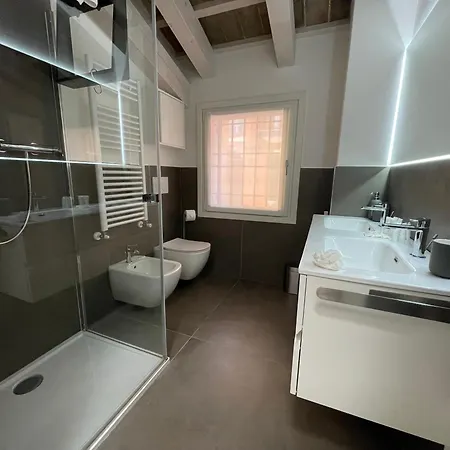 Sweet Apartment *