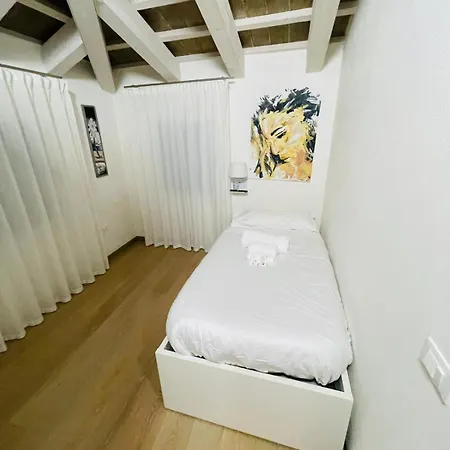 Sweet Apartment