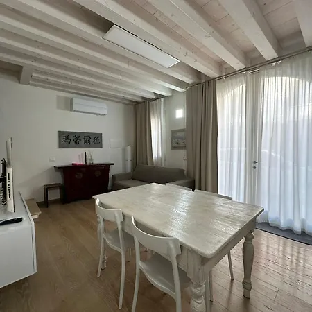 Apartment Sweet Verona